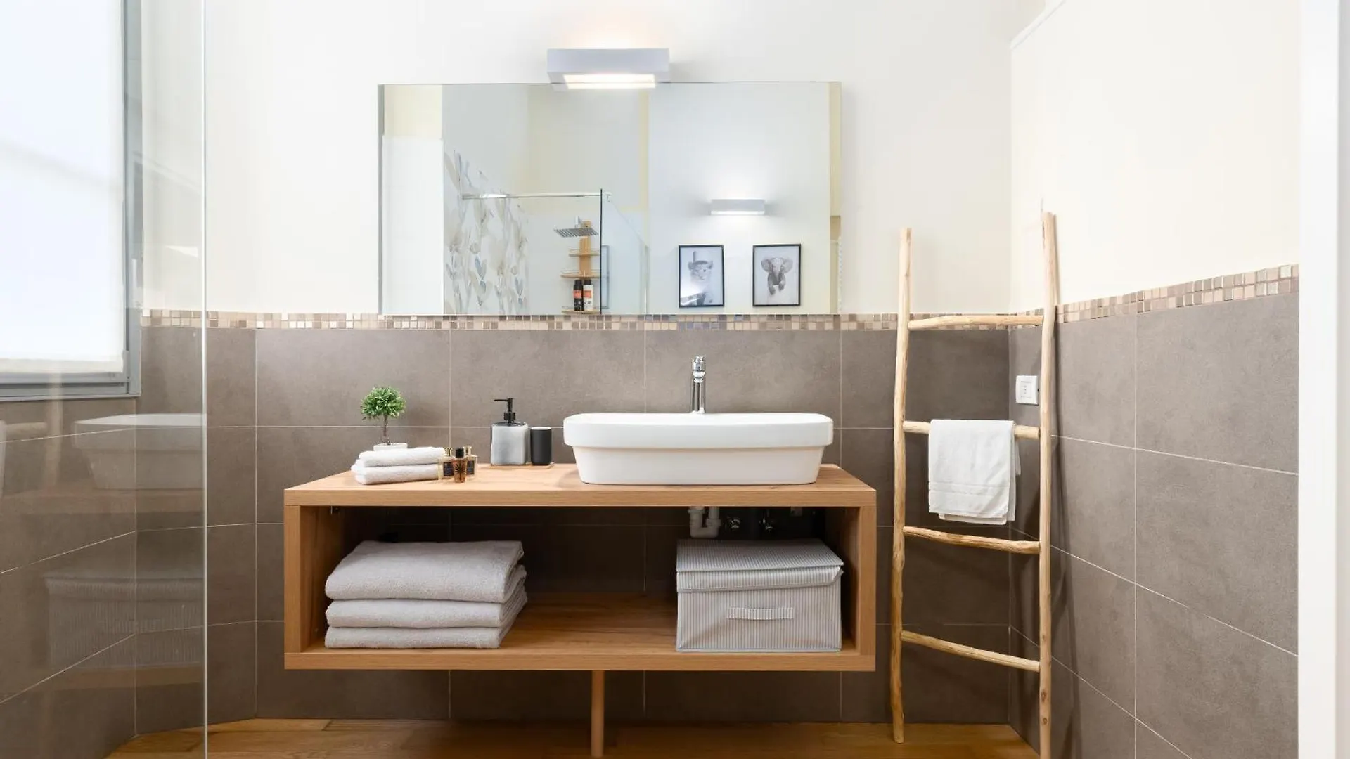 Apartment In The Old Town Of Como - Monicacomoapartment